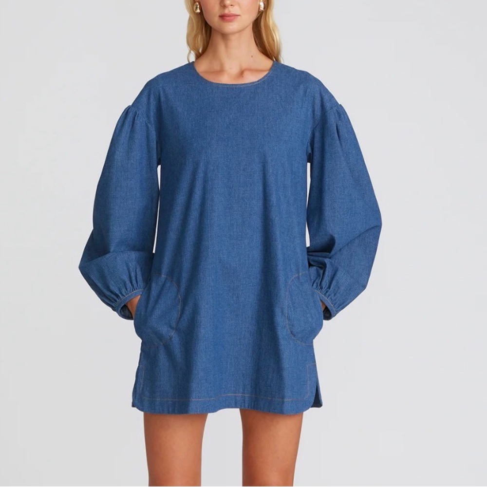 Amur Ace Blue Denim Dress Size 6 Mini Pockets NWT